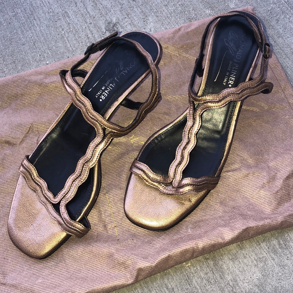 Donald J Pliner sandals metallic for women’s